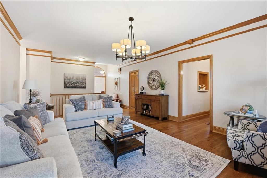 22618 Cole Court — photo 11