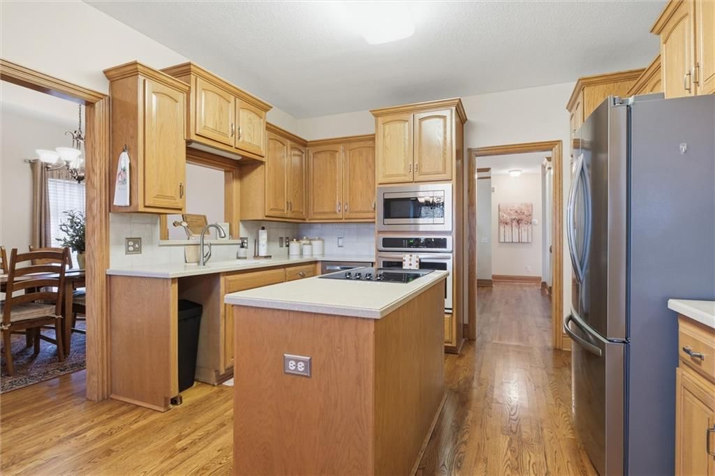 22618 Cole Court — photo 13