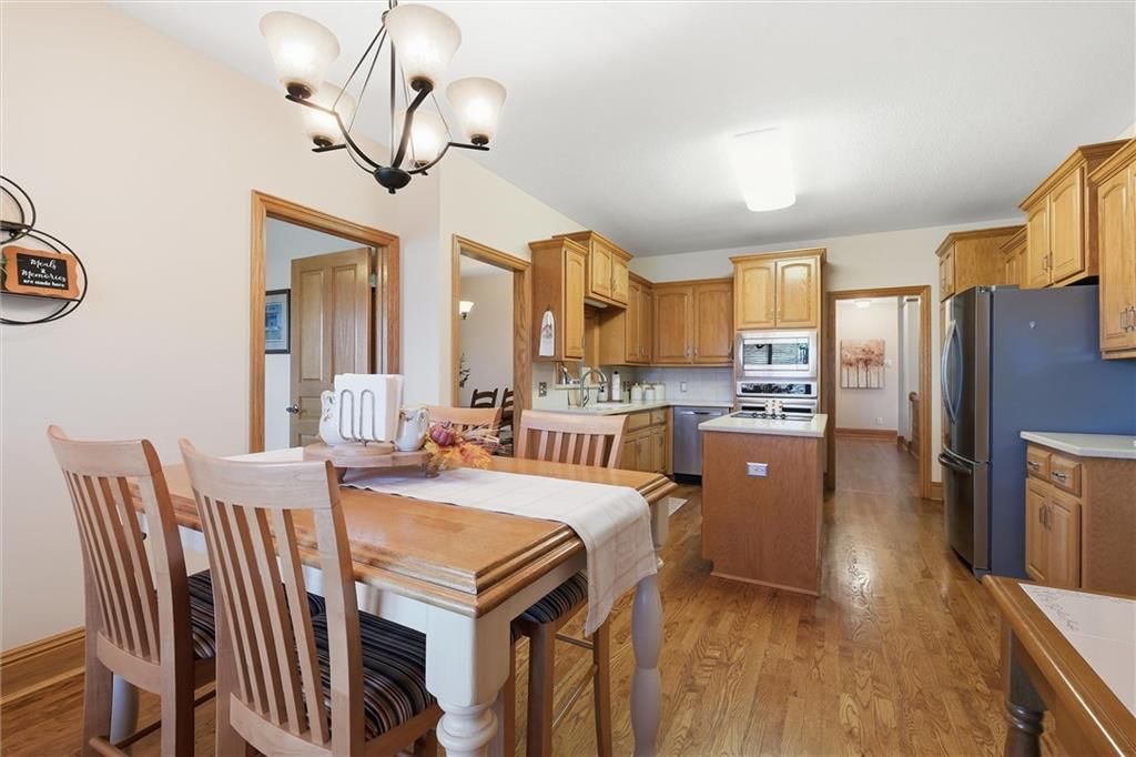 22618 Cole Court — photo 16