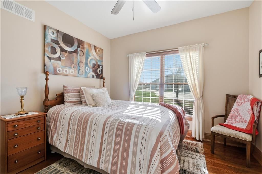 22618 Cole Court — photo 27