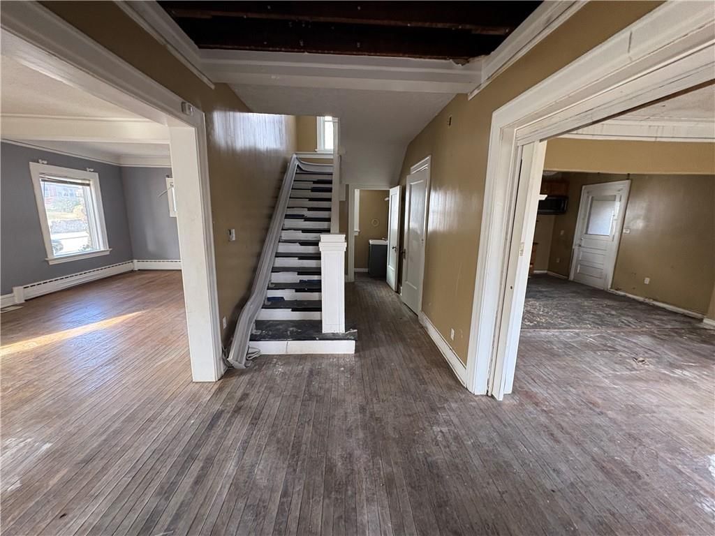 3235 Garfield Avenue — photo 6
