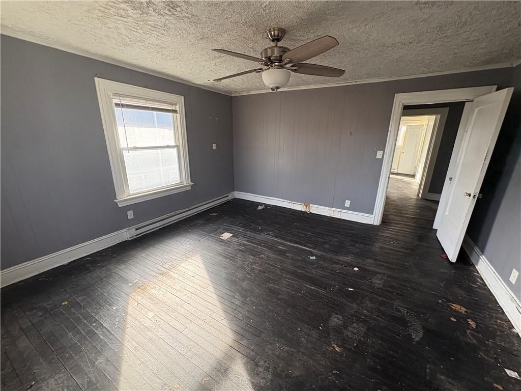 3235 Garfield Avenue — photo 15