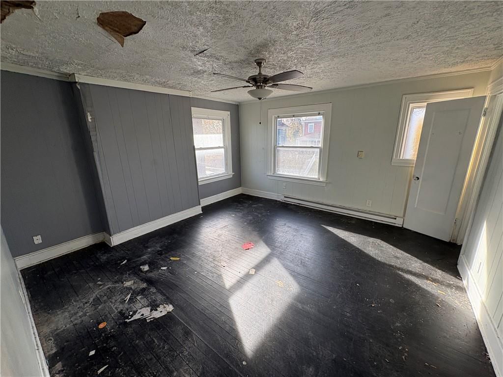 3235 Garfield Avenue — photo 17
