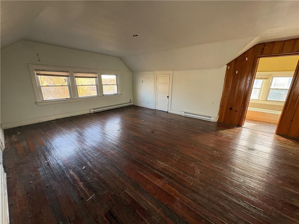 3235 Garfield Avenue — photo 19