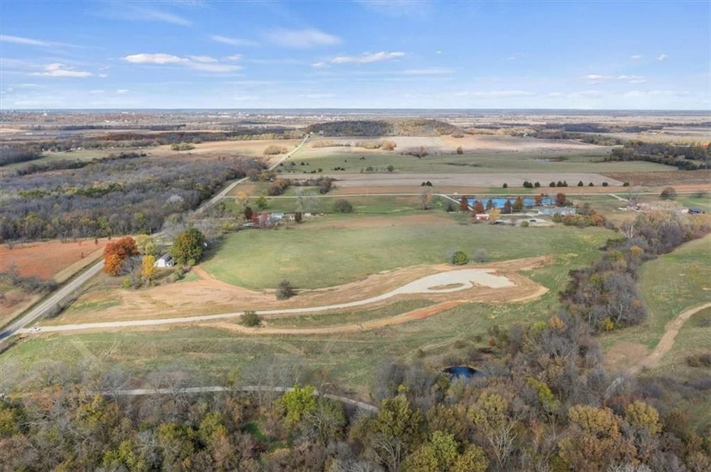 20 Acres M/L E 1700 Road — photo 3