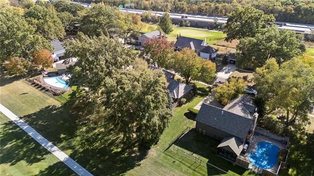 9604 W 106th Street — photo 35