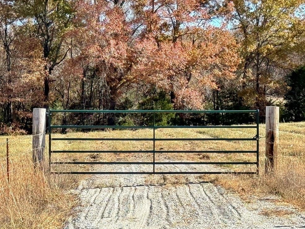 TBD S J Highway — photo 10
