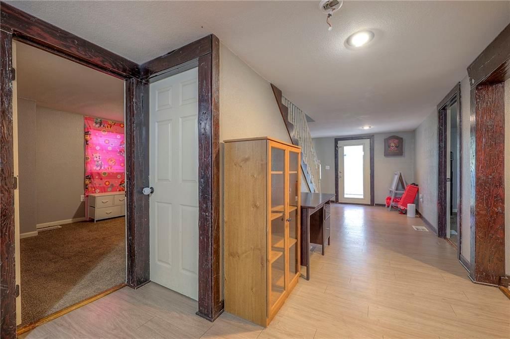 7444 Barnes Drive — photo 10