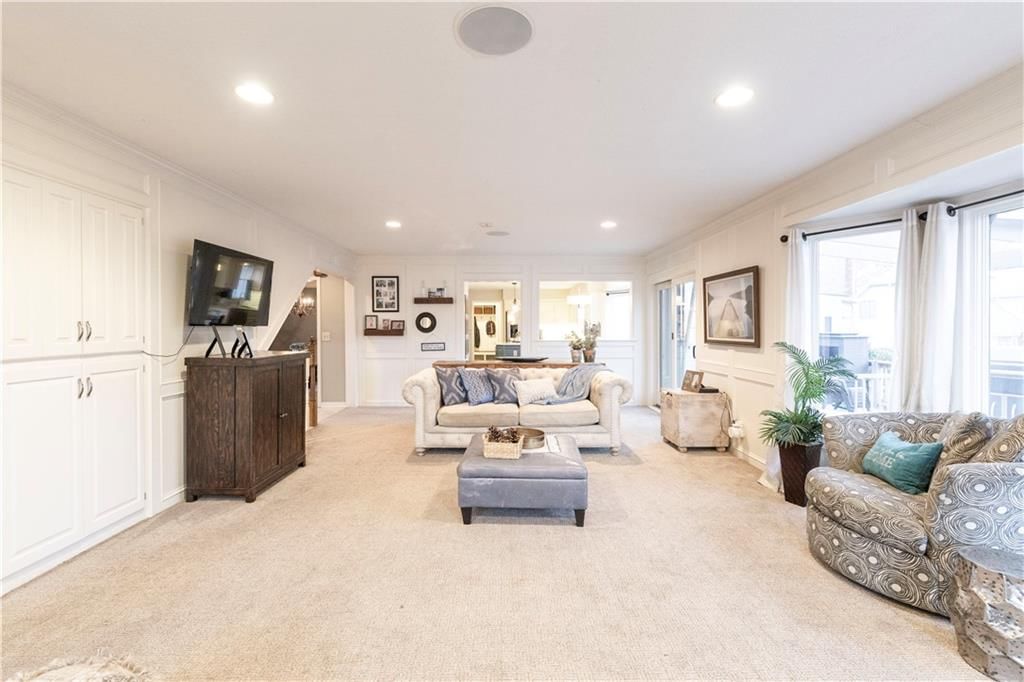 9732 W 115th Street — photo 10