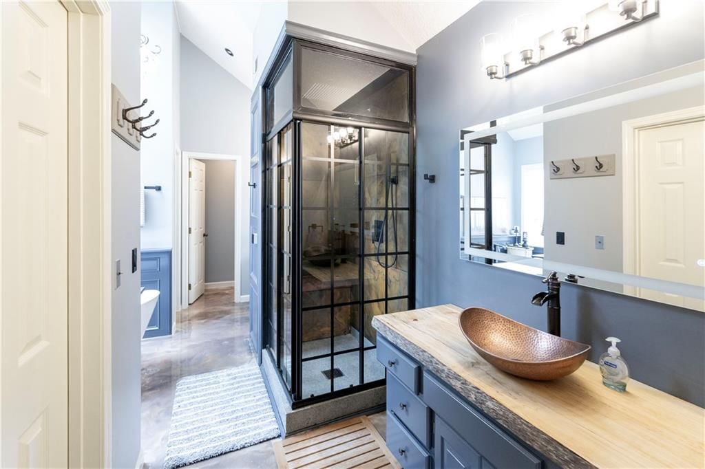 9732 W 115th Street — photo 32