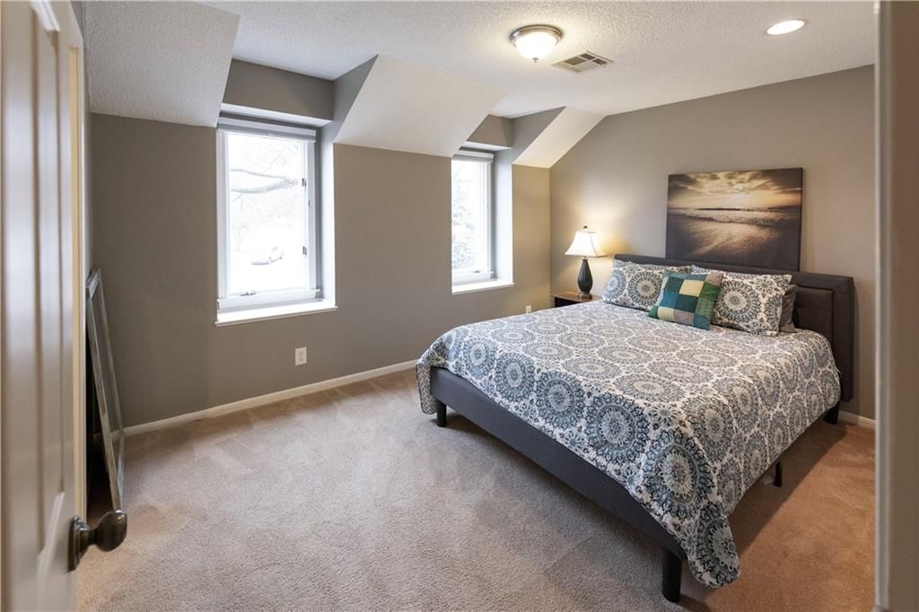 9732 W 115th Street — photo 41