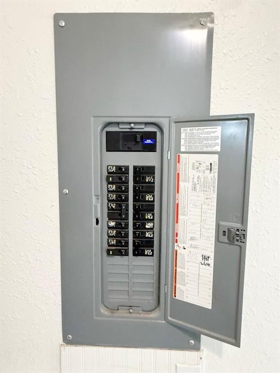 1013 N West Street — photo 15