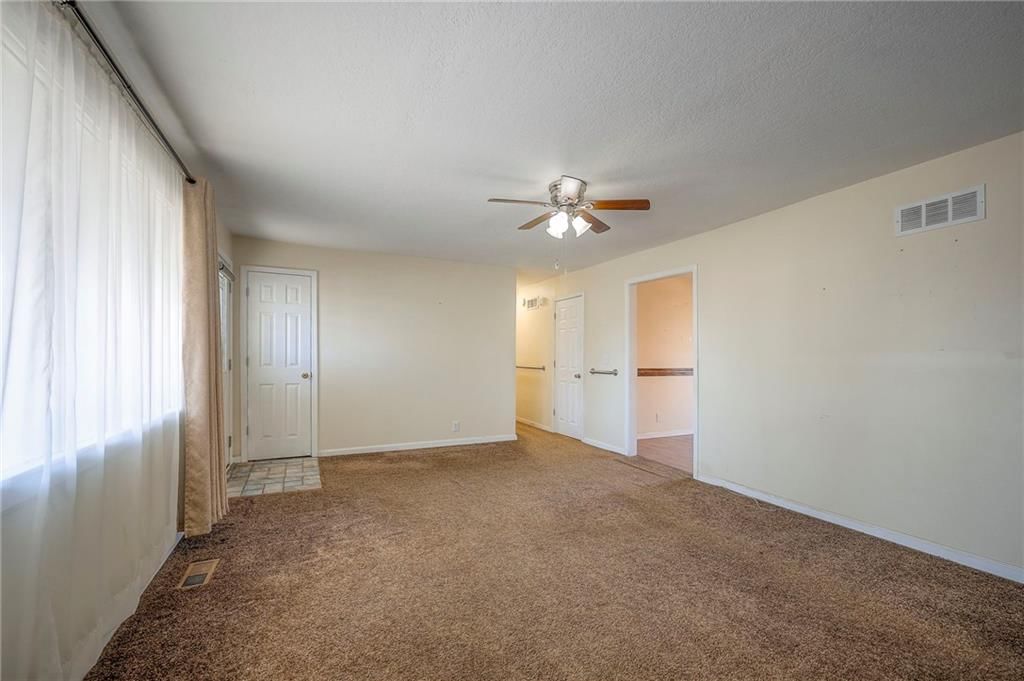 722 S 74th Terrace — photo 8