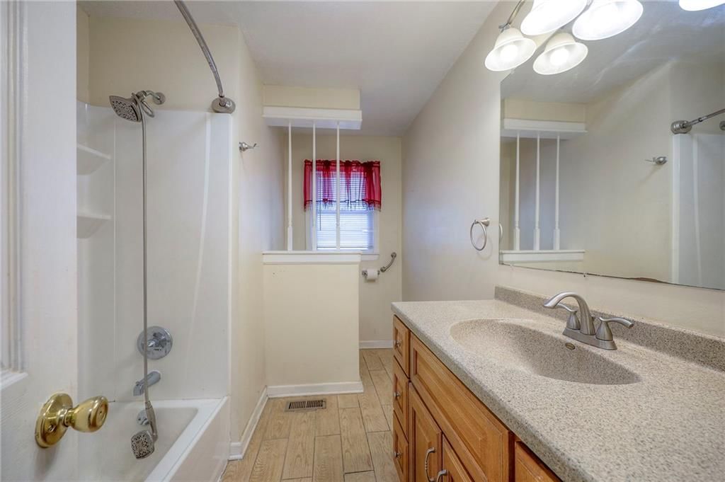 722 S 74th Terrace — photo 13
