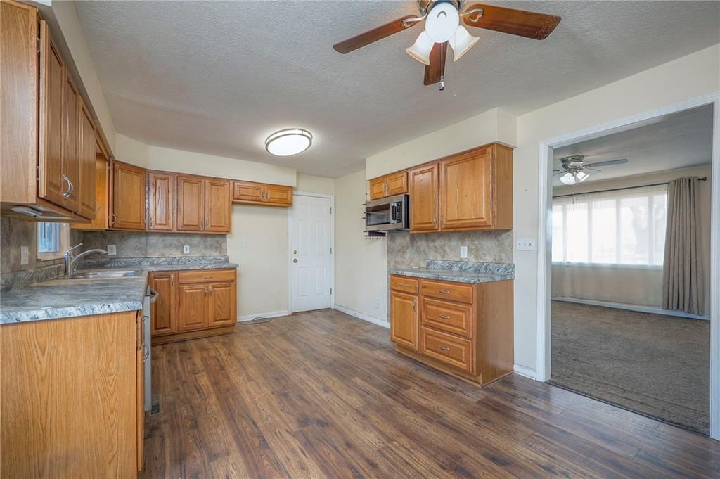 722 S 74th Terrace — photo 21