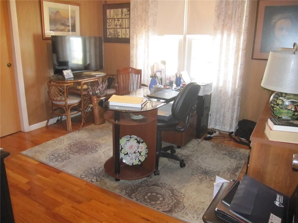 2105 Chambers Avenue — photo 32