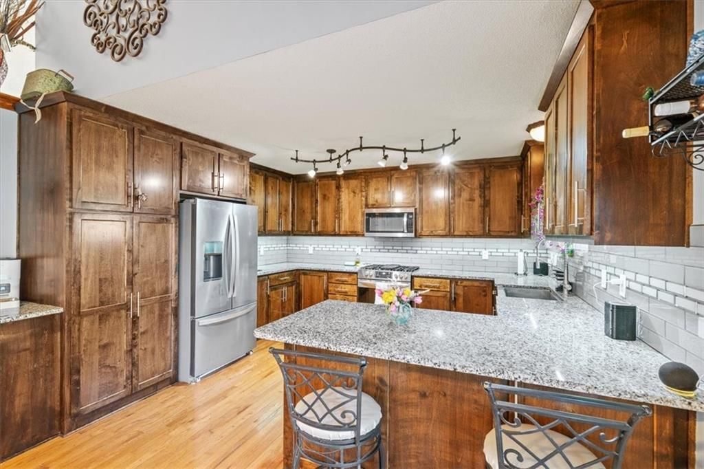 125 SW Tess Drive — photo 10