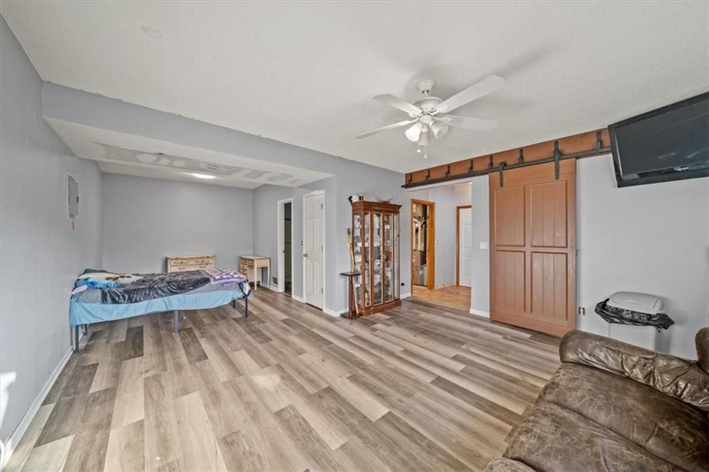 125 SW Tess Drive — photo 22