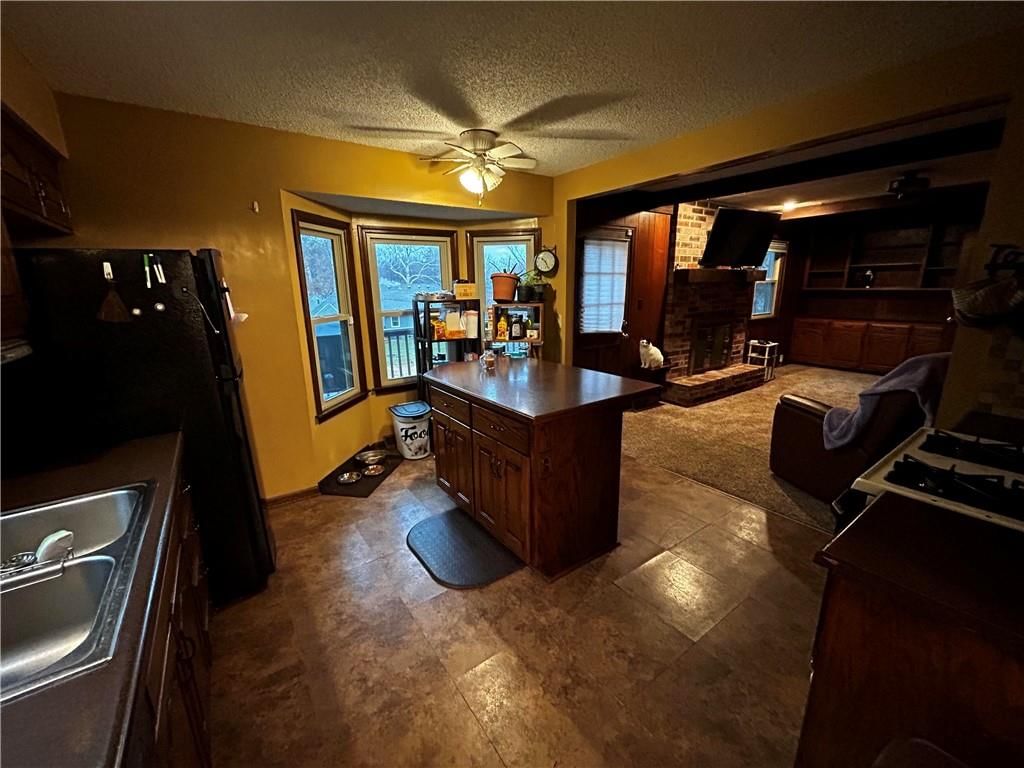 908 N Forest Lane Lane — photo 4