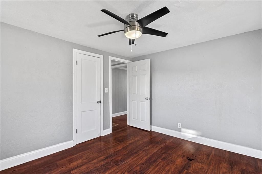 3830 N Jackson Avenue — photo 10