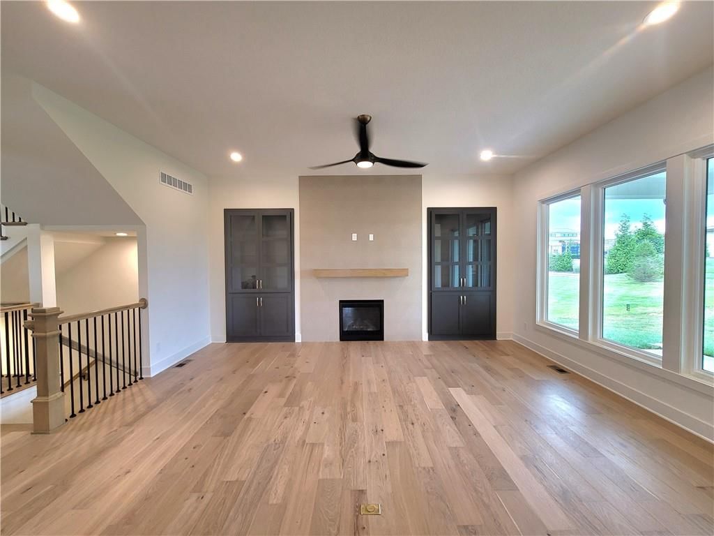 18220 Century Street — photo 7