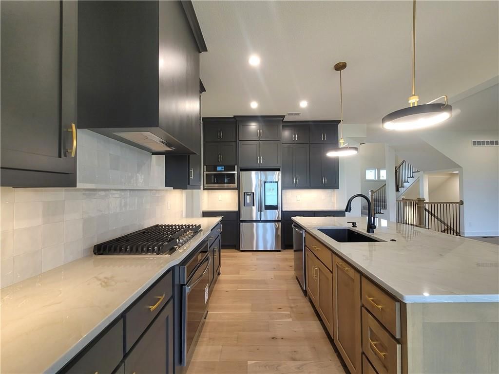 18220 Century Street — photo 11