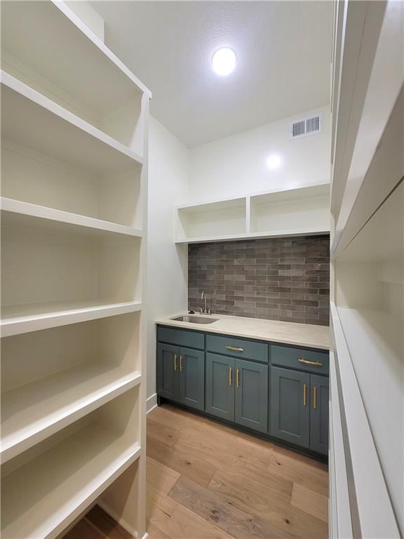 18220 Century Street — photo 14