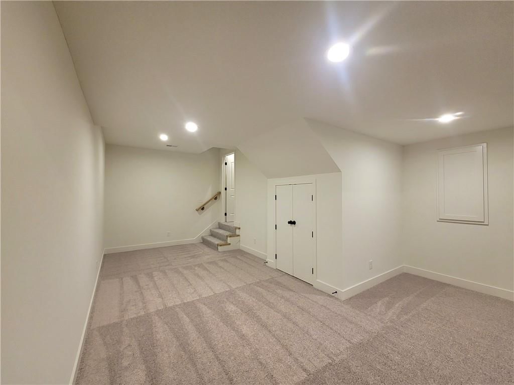 18220 Century Street — photo 38
