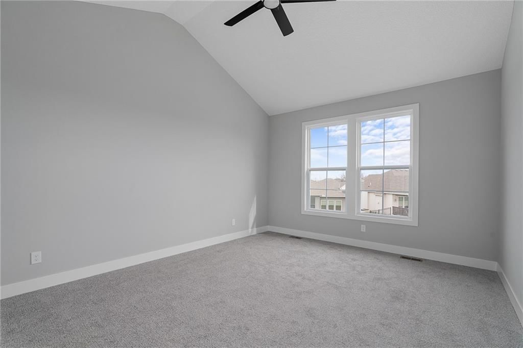 8213 Aurora Street — photo 17
