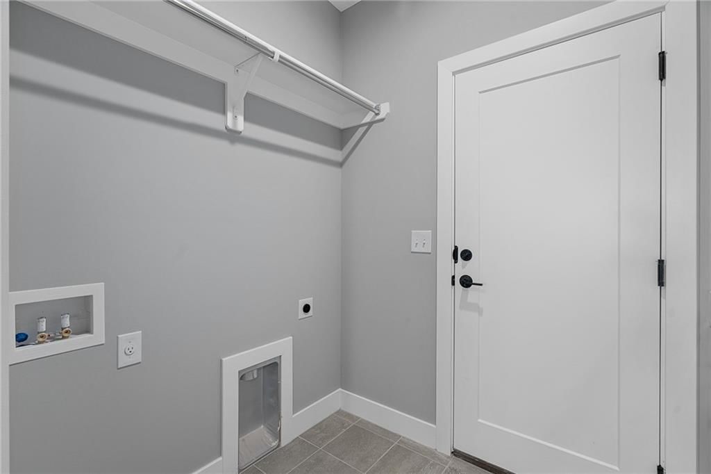 8213 Aurora Street — photo 23