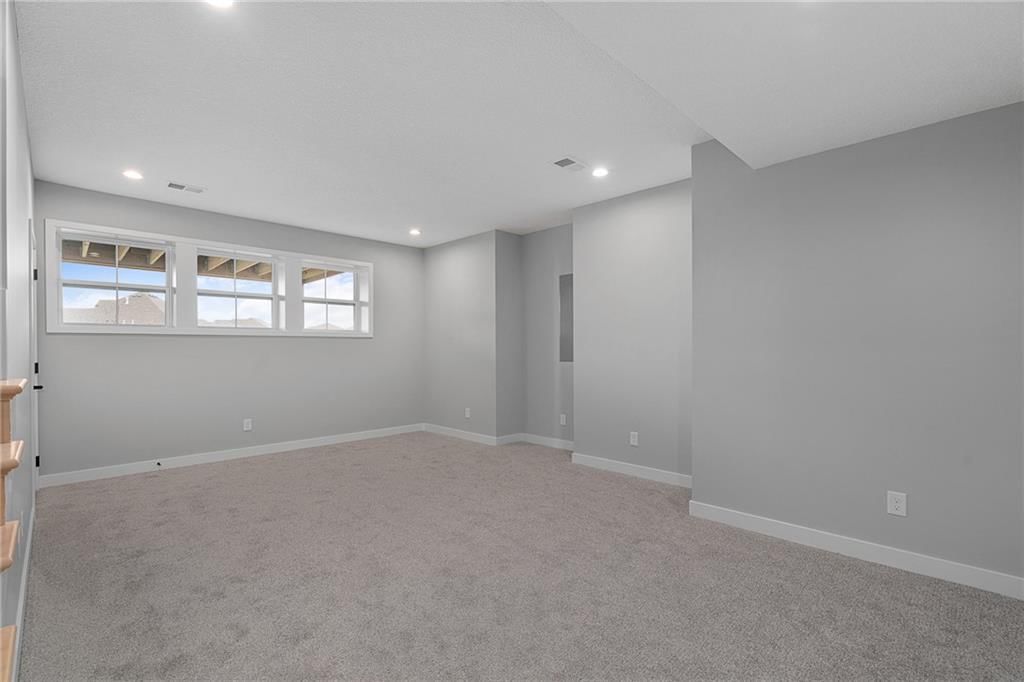 8213 Aurora Street — photo 27