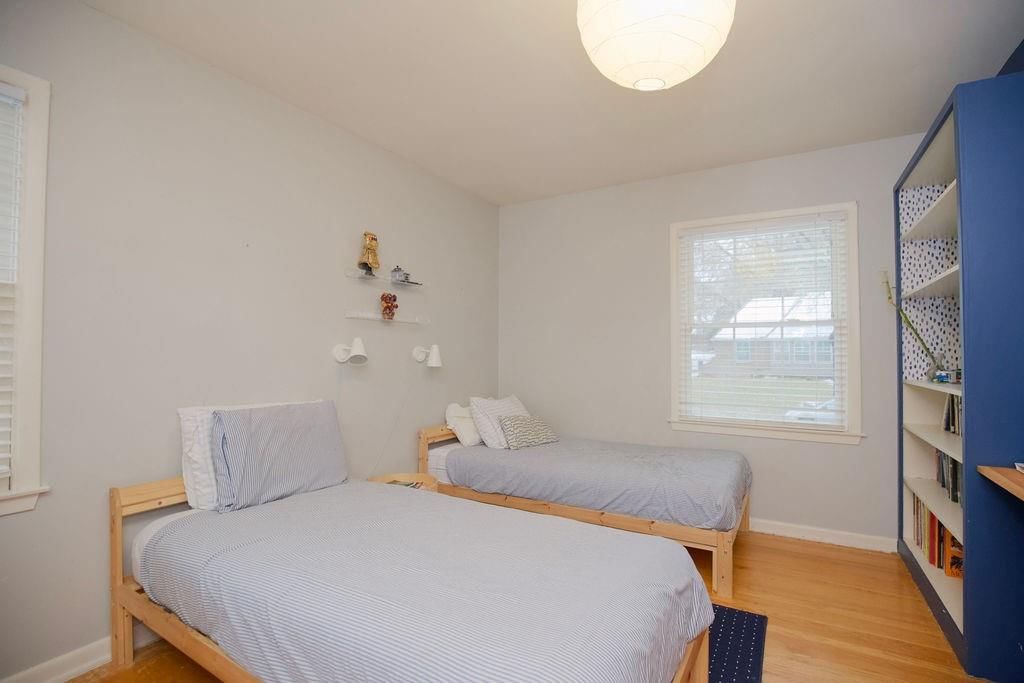 9911 Floyd Street — photo 36