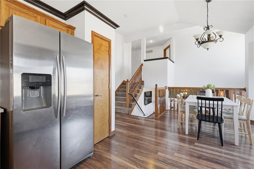 430 W Skylark Circle — photo 11