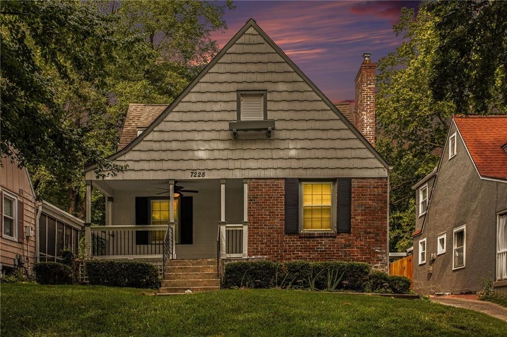 7228 Walnut Street, Kansas City, MO