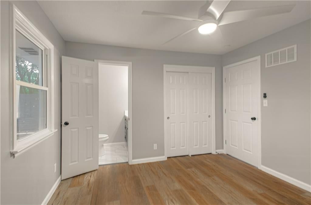 13747 Parker Avenue — photo 23
