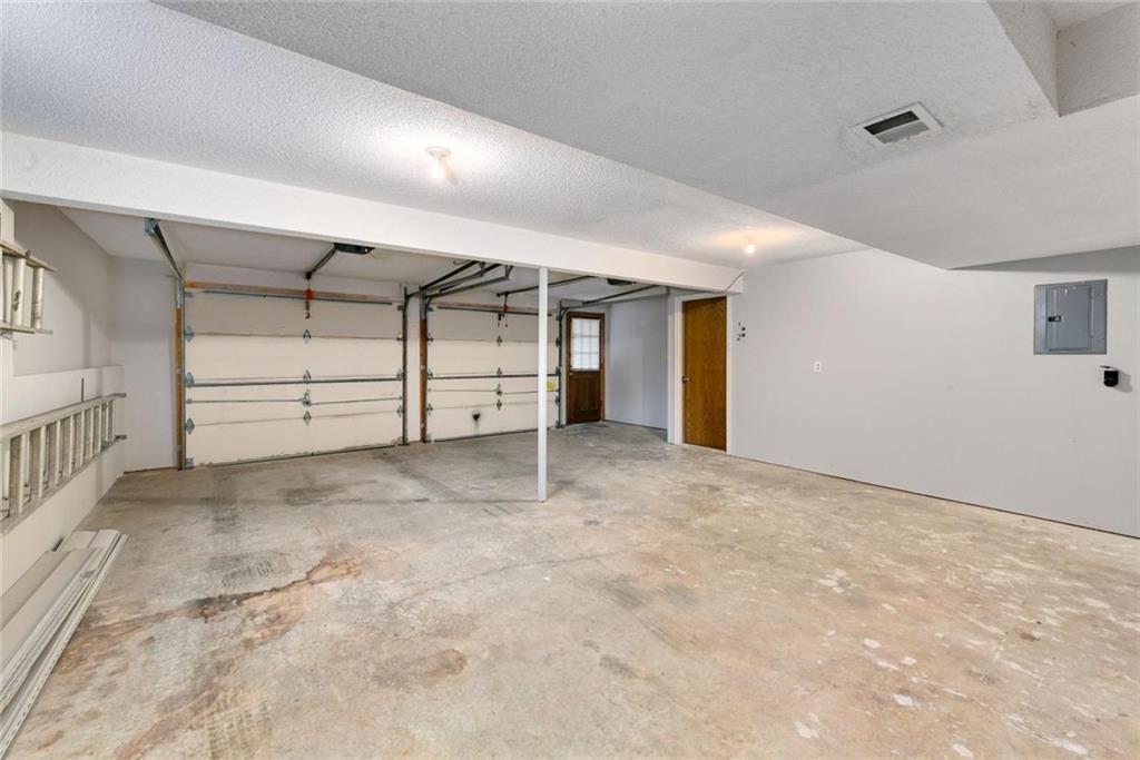 2121 NE Concord Street — photo 16
