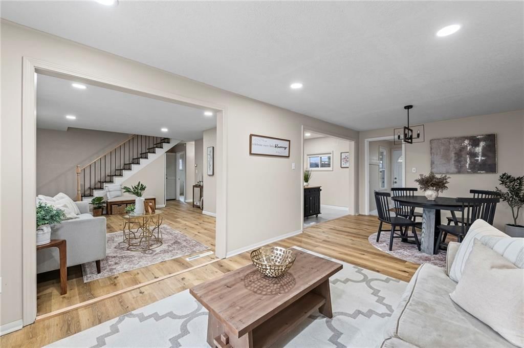 2506 S 48th Terrace — photo 9