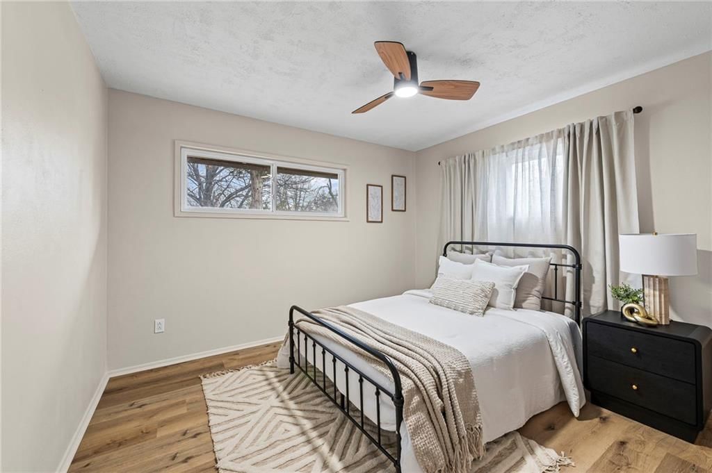 2506 S 48th Terrace — photo 16