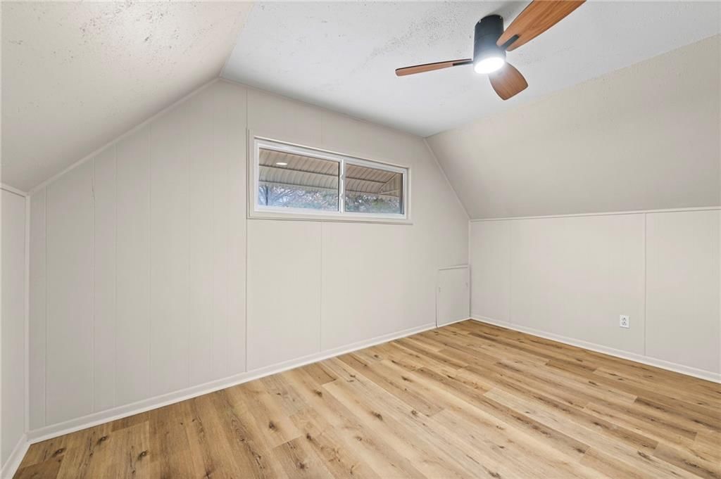 2506 S 48th Terrace — photo 24
