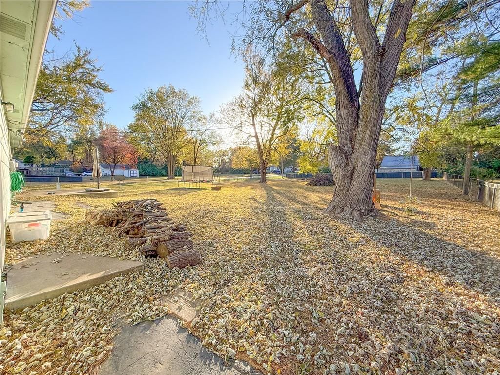 13520 Cypress Avenue — photo 36