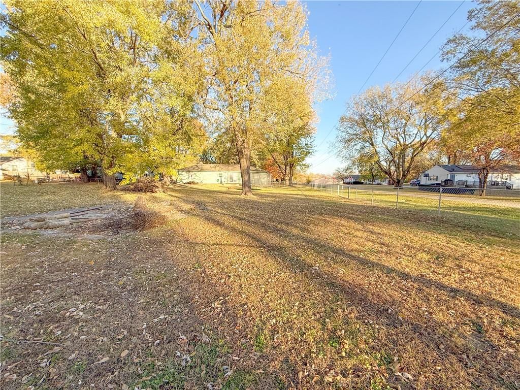 13520 Cypress Avenue — photo 40