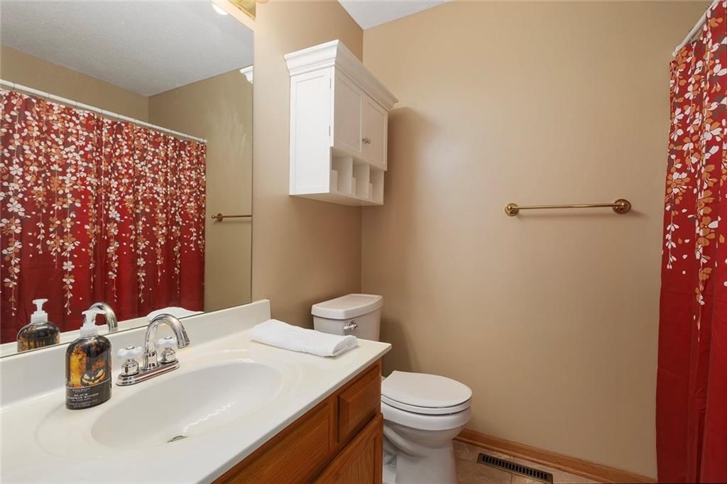 301 NE 103rd Street — photo 15