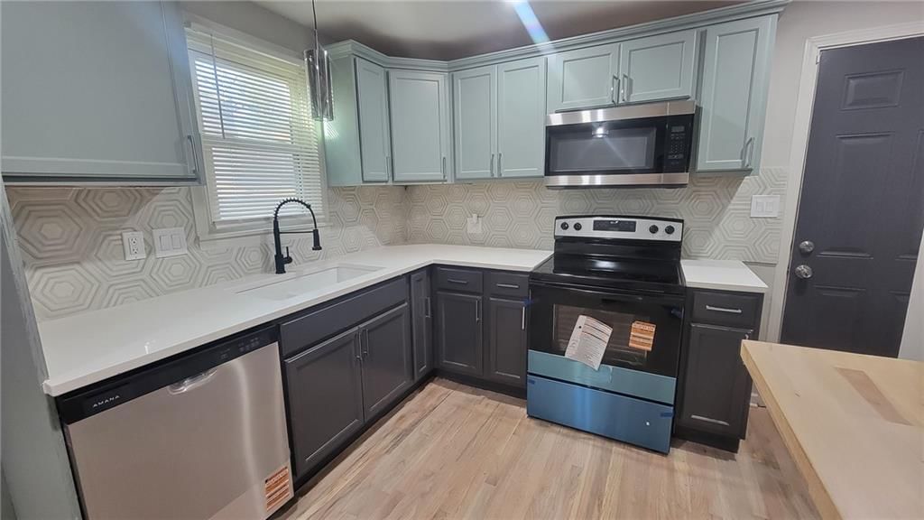 6000 Forest Avenue — photo 12