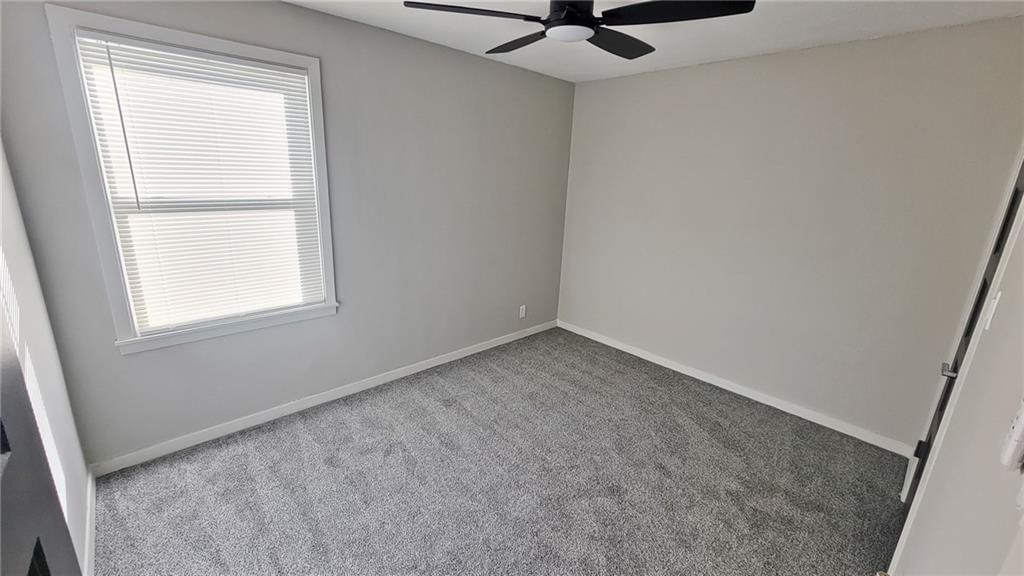 6000 Forest Avenue — photo 18