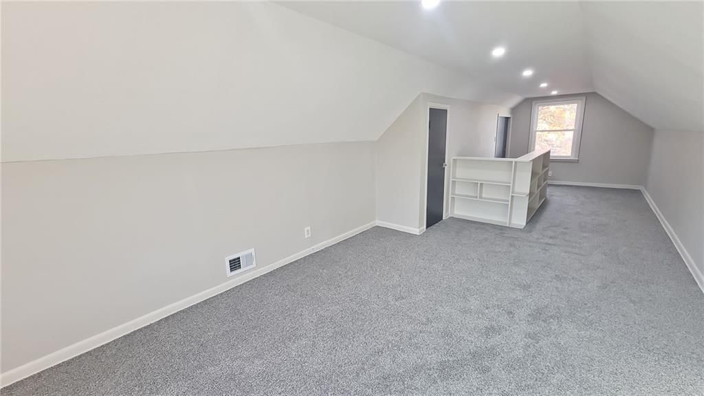 6000 Forest Avenue — photo 31