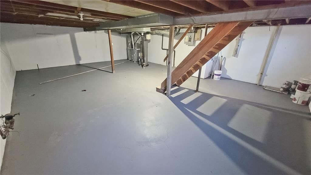 6000 Forest Avenue — photo 32