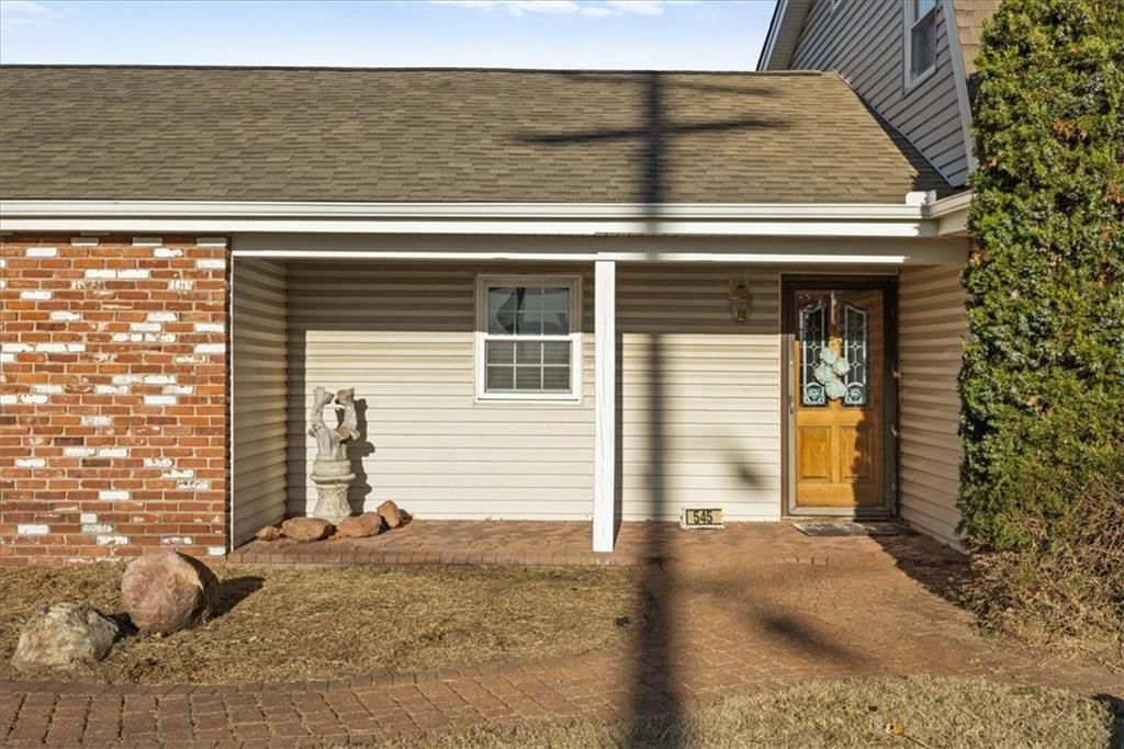545 S 134 Street — photo 11