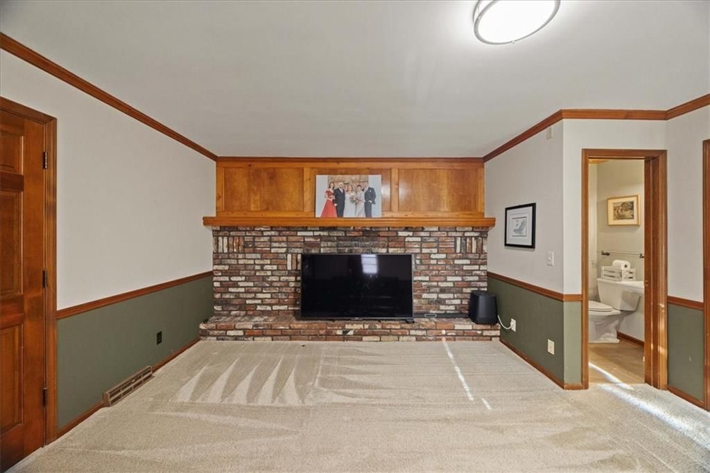 545 S 134 Street — photo 29
