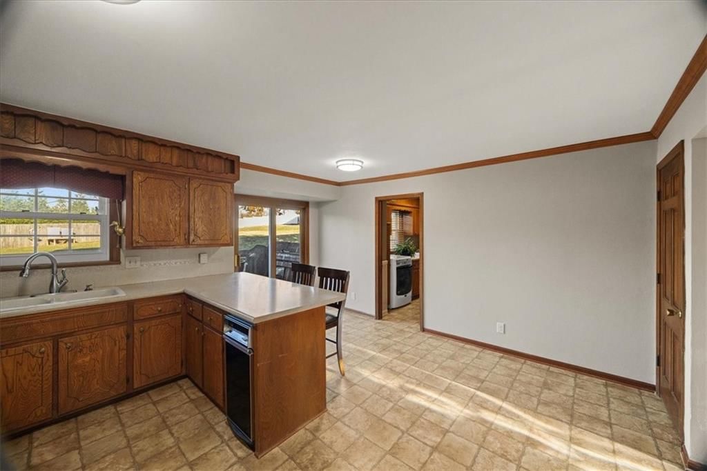 545 S 134 Street — photo 39