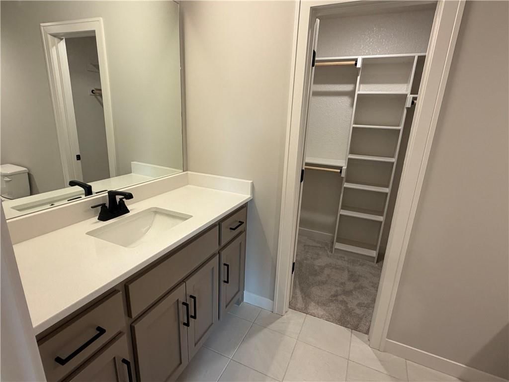11431 S Houston Street — photo 27